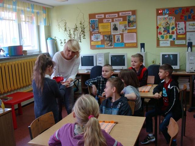 12.04.2018_W BIBLIOTECE01.JPG